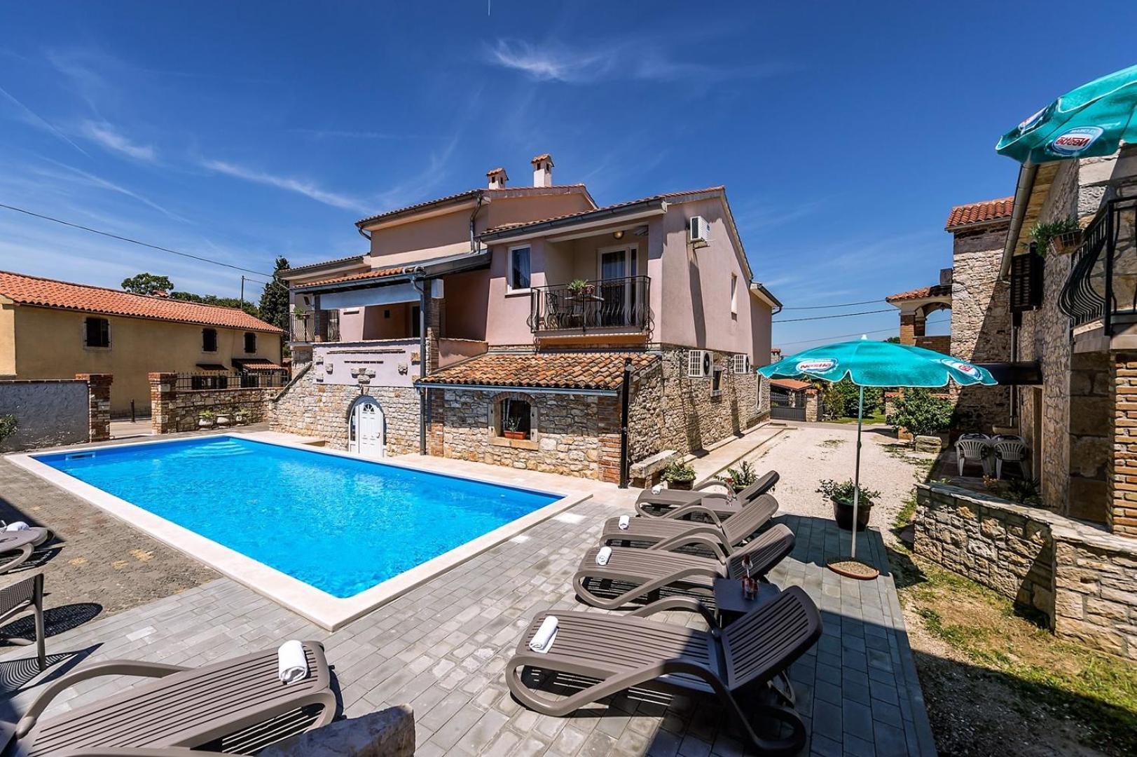 Villa Valtrazza Tar-Vabriga Exterior photo
