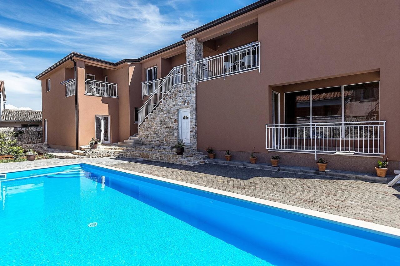 Villa Valtrazza Tar-Vabriga Exterior photo