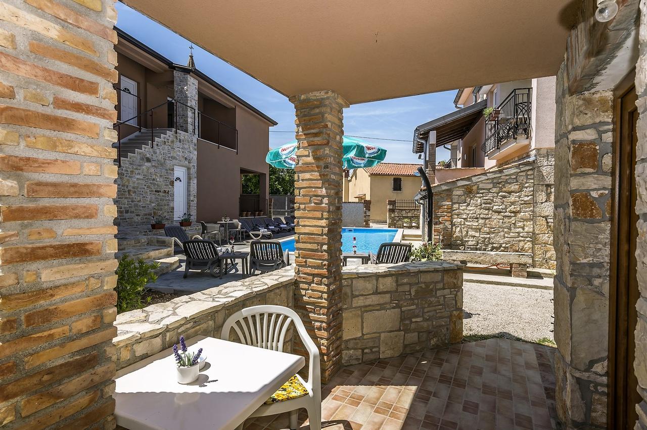 Villa Valtrazza Tar-Vabriga Exterior photo