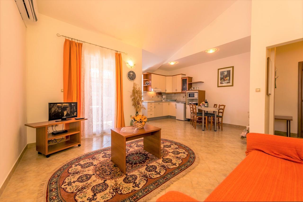 Villa Valtrazza Tar-Vabriga Room photo
