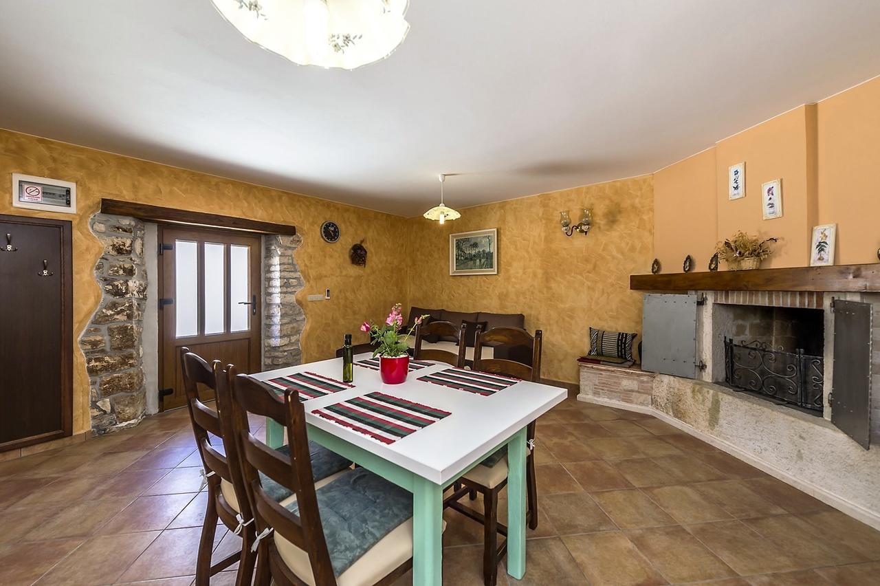 Villa Valtrazza Tar-Vabriga Exterior photo